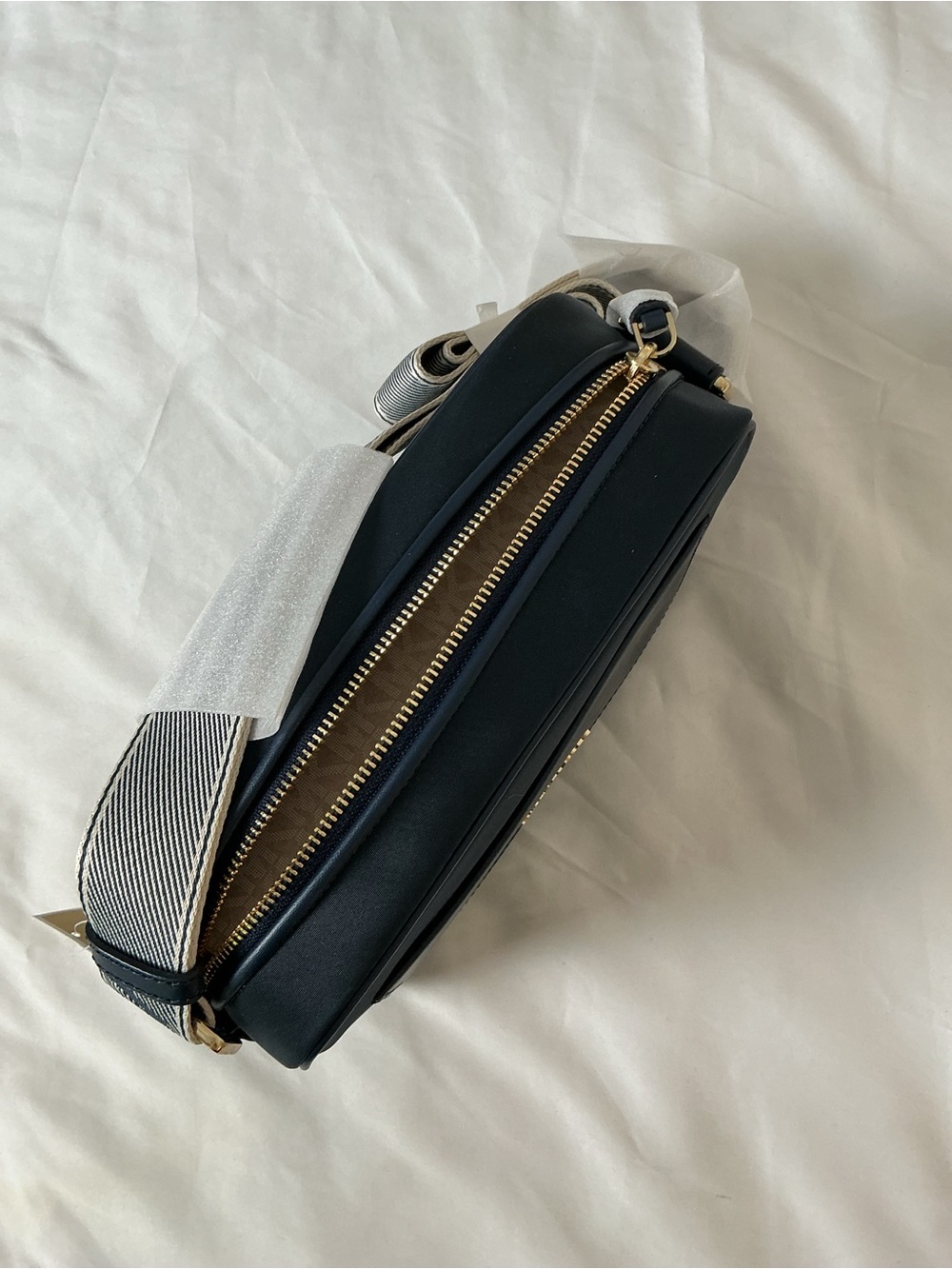 NWT Michael Kors Navy Jet Set LG EW Webbing Crossbody - Picture 5 of 7